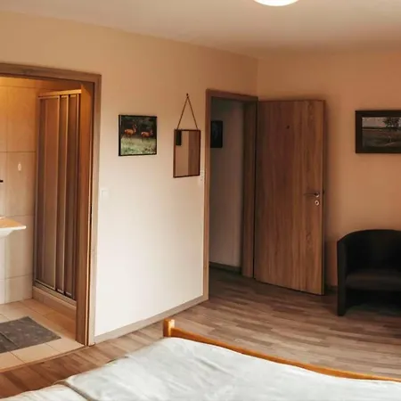 La Harde 31 pers Malmedy, vue, wellness, jardin-3